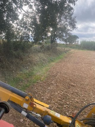 Es fan desbroçaments