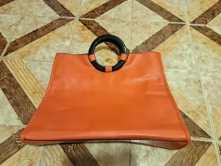 Borsa arancione con manici rotondi
