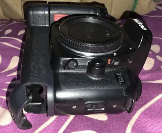 Nikon F75 corpo macchina fotografica