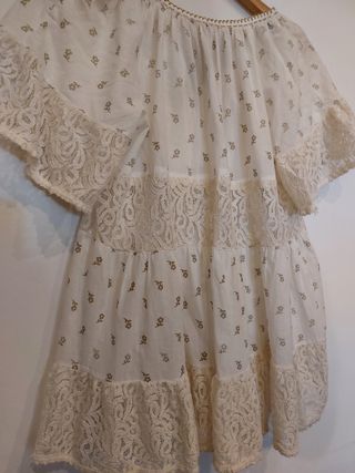 Blusa Ibicenca boho chic hippie bordada con encaje