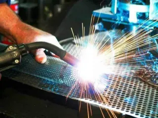 Soldador profesional homologado en aluminio.