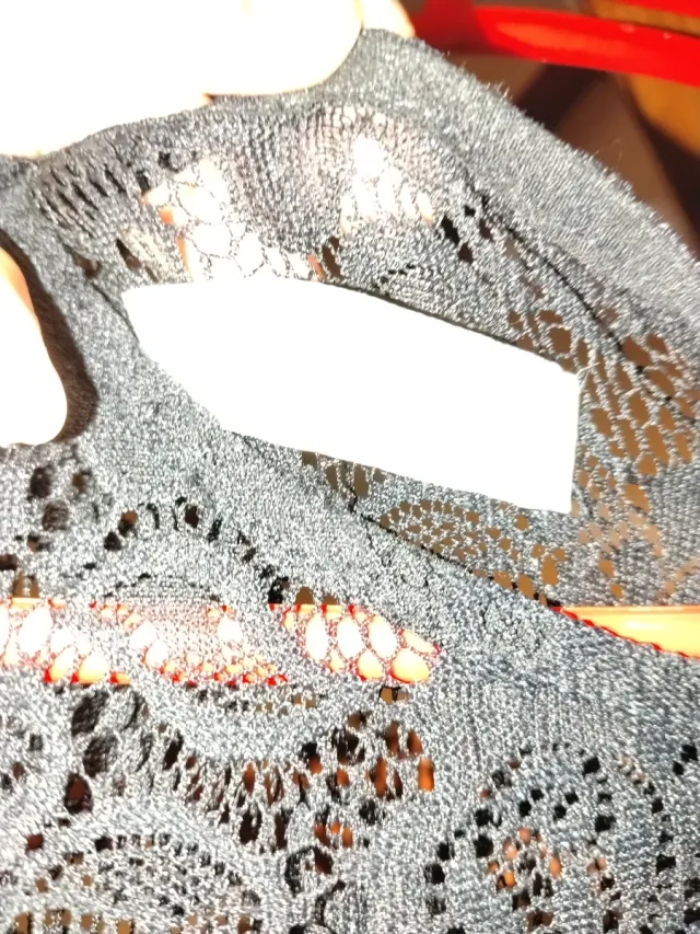 Vestido negro de encaje