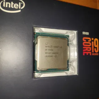 ASUS ROG STRIX B365-G GAMING + i9 9900k.