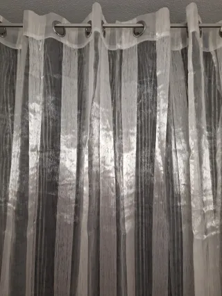 Tende in tessuto di organza trasparente con righe verticali