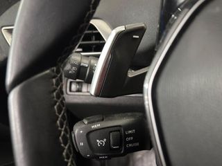 Peugeot 3008 225 e-EAT8 Allure