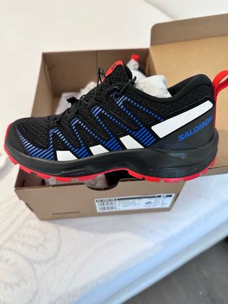 Salomon XA Pro V8 Niños Trail Running NUEVAS
