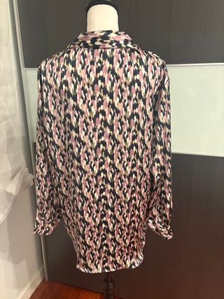 Camisa satinada Cortefiel Talla L