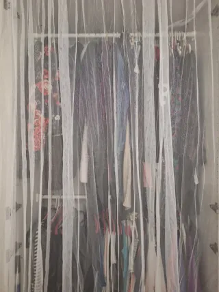 Una Cortina de red Ikea Lill   Una pata o hoja med