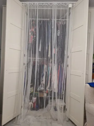 Una Cortina de red Ikea Lill   Una pata o hoja med