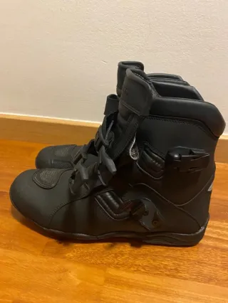 Botas de Moto T47 Negras