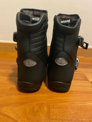 Botas de Moto T47 Negras