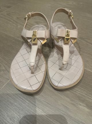 Sandalias Michael Kors Tiras Doradas como nuevas