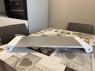 Alzatina per PC con porte USB