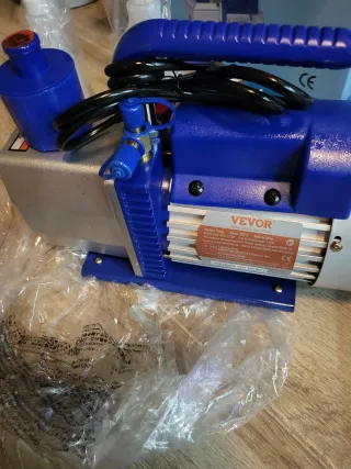 Bomba Vacío A/A VEVOR Nueva