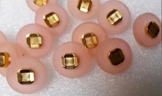 Lote 15 botones- 9 colores