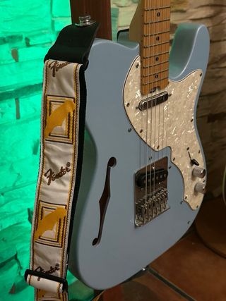 Guitarra Eléctrica imitación Fender
