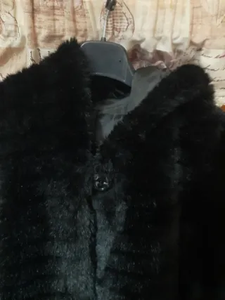 Pelliccia sintetica donna nera