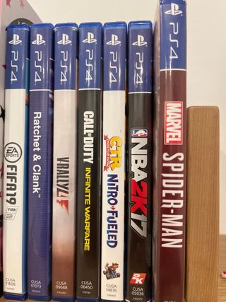 play Station 4 + Mandos Dualshock 4 Negro PS4