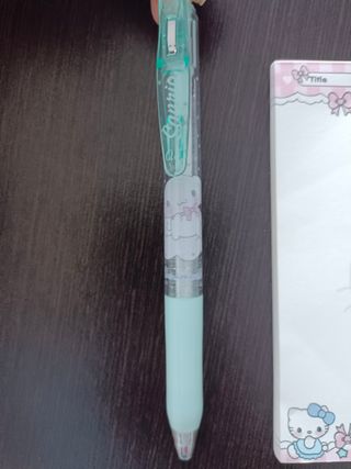 Bloc Hello Kitty y bolígrafo Sanrio