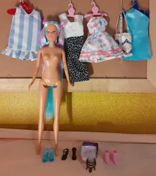 Bambola Steffy Love con vestiti