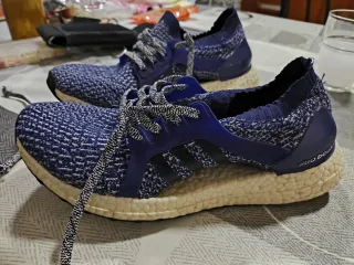 Adidas Ultra Boost Talla 39 queda tralla aun