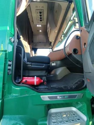 DAF XF 480 SUPERSPACE Cabina