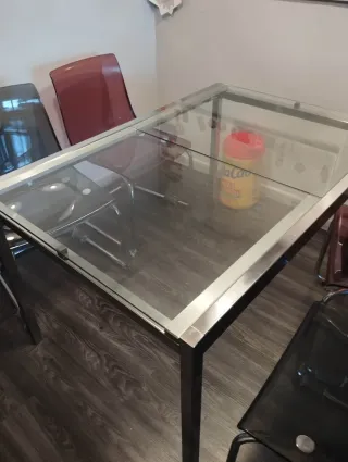 Mesa de cristal y acero 125x85cm