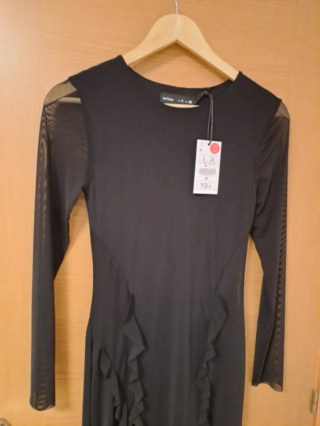 Vestido negro elegante manga tul M