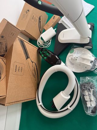 Folletto VK7s senza fili + Set Picchio