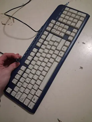 Pantalla Liteon Plata y Azul