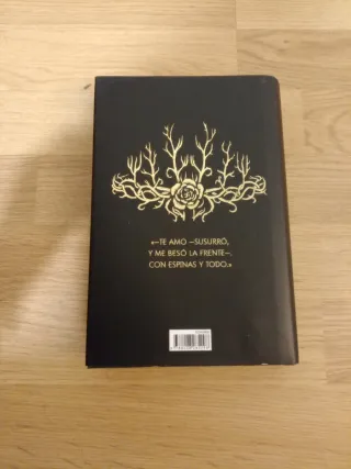 Una corte de rosas y espinas. Edición especial:...