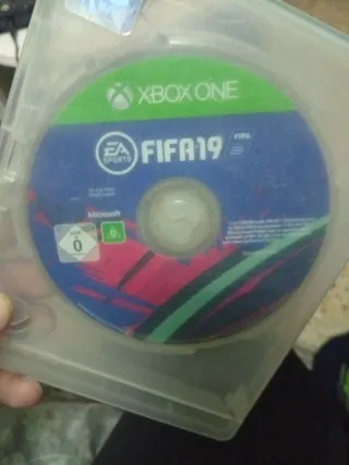 FIFA 19 Xbox One EA Sports