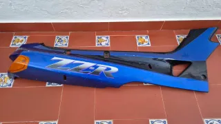 Cacha lateral ZZR 600 (1990)