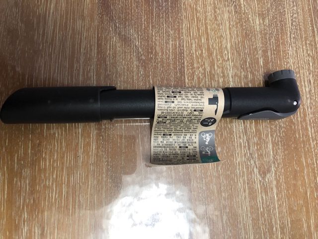 Inflador de mano para bicicleta Decathlon