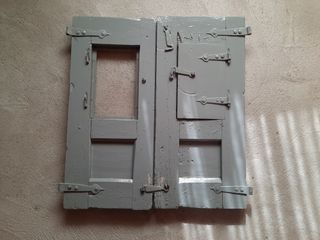 Ventana de madera antigua dos hojas 79 cm x 73 cm