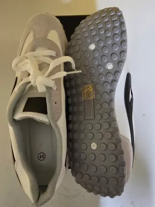 Zapatillas deportivas talla 45