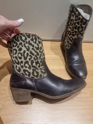 Botines cowboy Mustang animal print