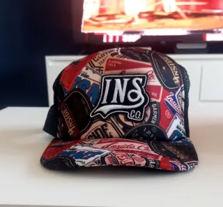 Gorra Inside Estampada