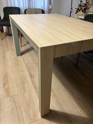 Mesa Comedor color Haya/gris/ve extensible La Oca