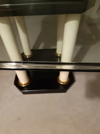 Mesa cristal grueso metal negro y transparente