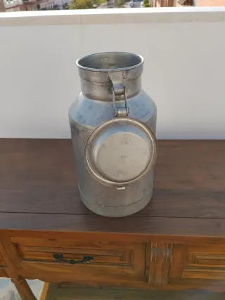 Lechera Antigua Metálica