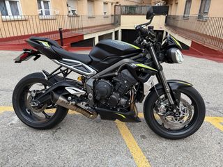 Triumph Street Triple RS 2022