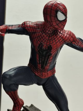 Statua Spider-Man 23cm