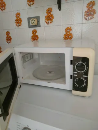 Microondas Carrefour Home Grill