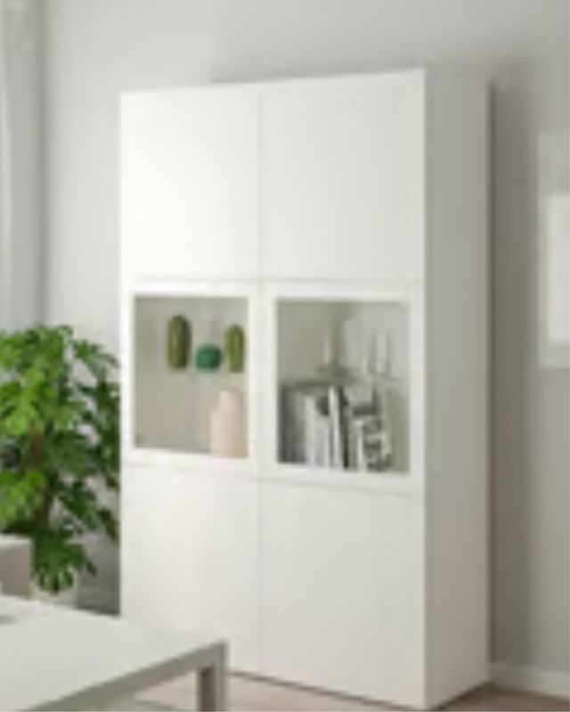 Vitrina Besta Ikea Botellas y Baldas