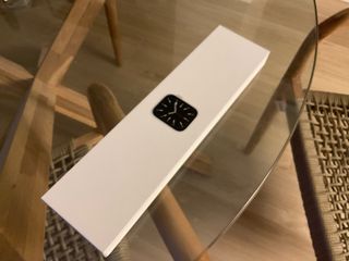 Apple Watch Series 6 GPS + LTE