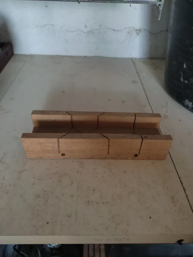 Sega manuale per legno