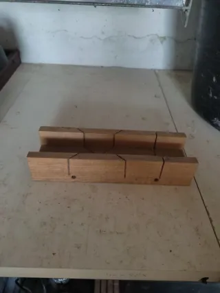 Ingletadora manual madera