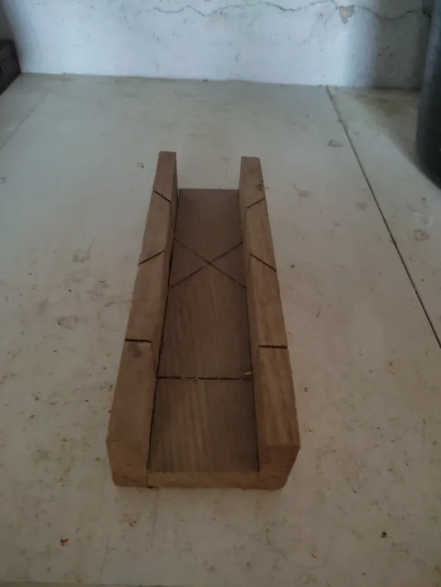 Sega manuale per legno