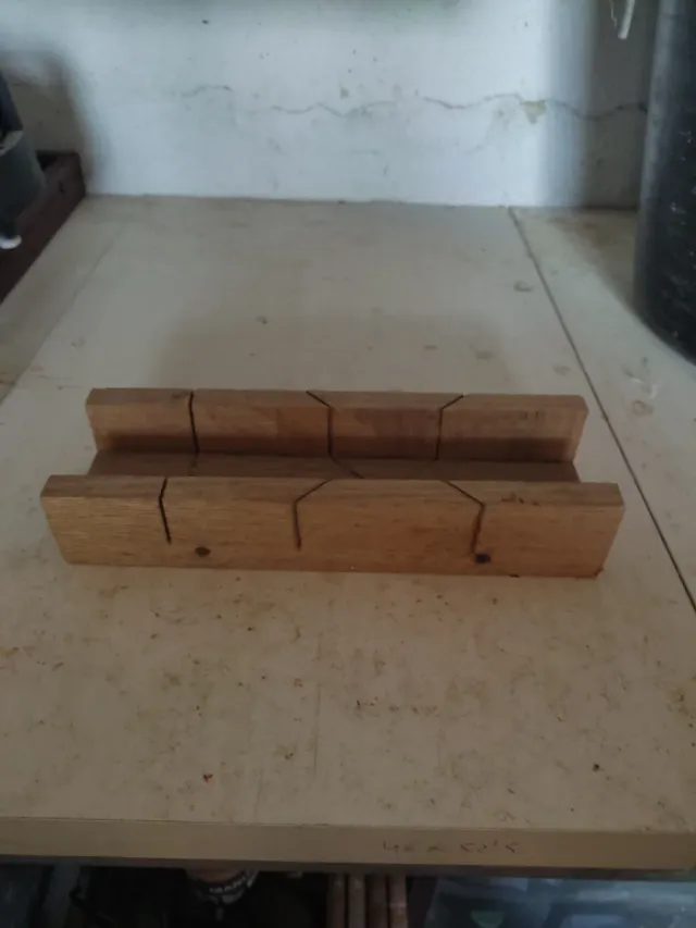 Sega manuale per legno